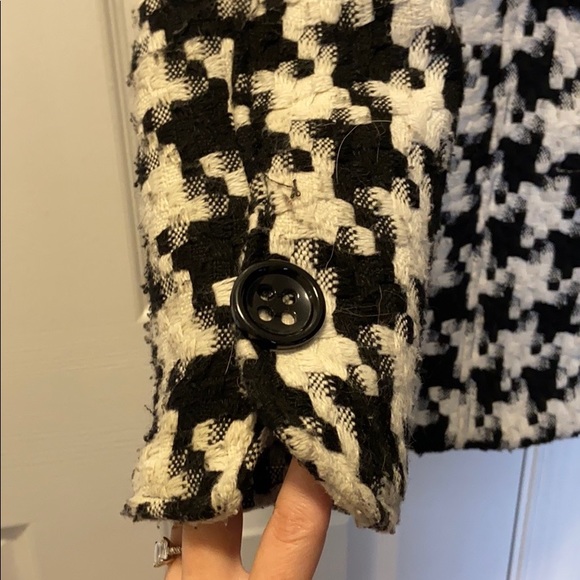 Herringbone Jacket 🤵🏻 - Picture 2 of 5